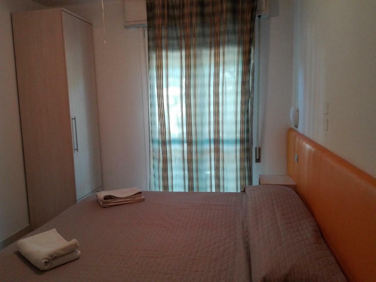 New Prophet Bed & Breakfast Cattolica Exterior photo